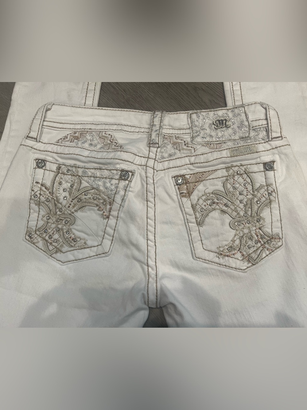 Miss Me Ankle Skinny White Embellished Jeans - Picture 8 of 9
